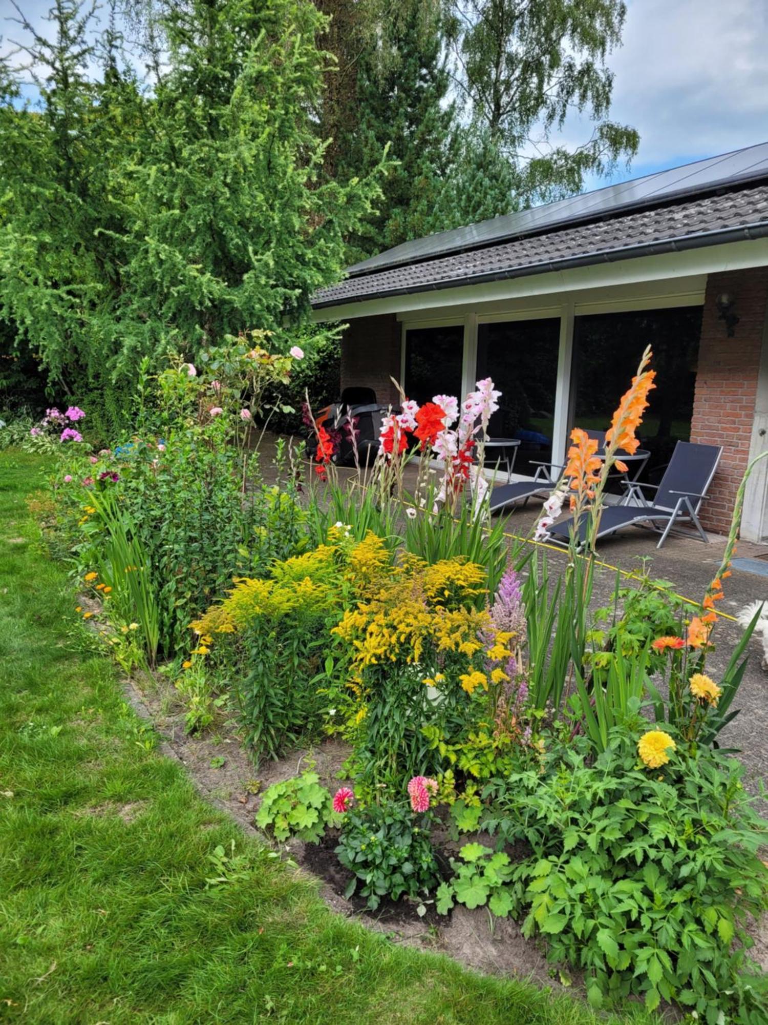 Ferienwohnung Gartenblick Westerstede Exterior foto